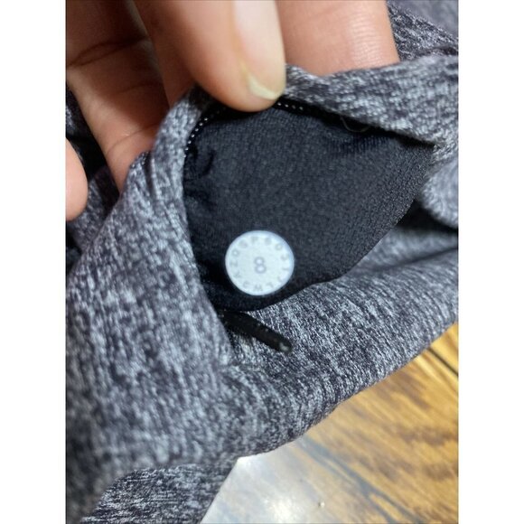 LULULEMON Extra Mile Long Sleeve Reflective Size 8 - Picture 5 of 7